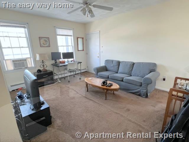 288 Salem St, Medford Square