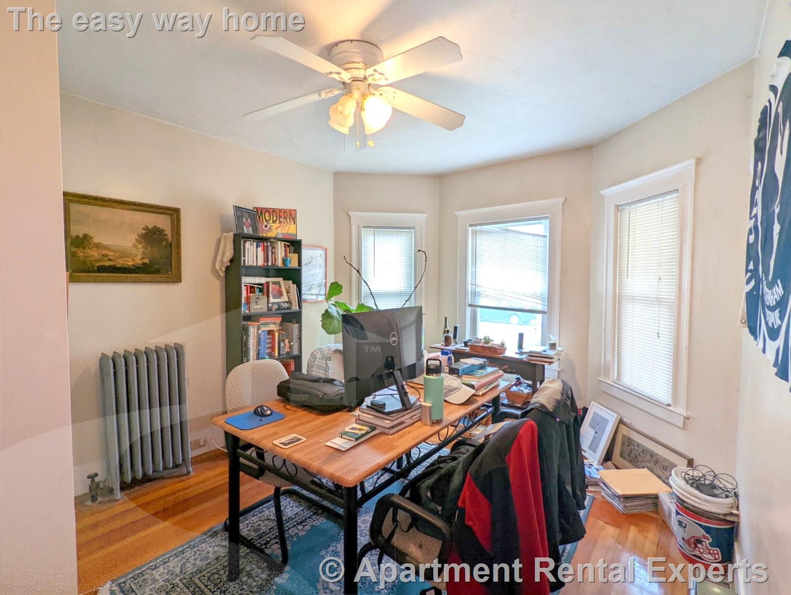 292 Boston Ave, Tufts