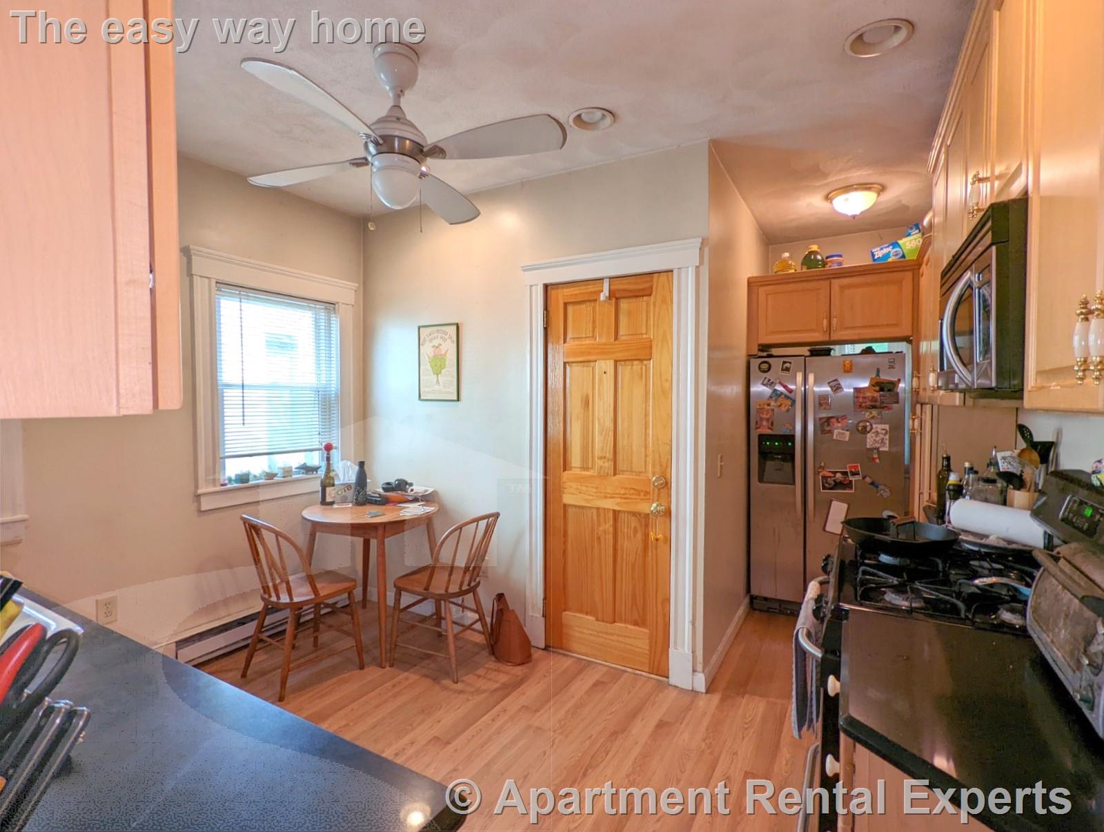 292 Boston Ave, Tufts