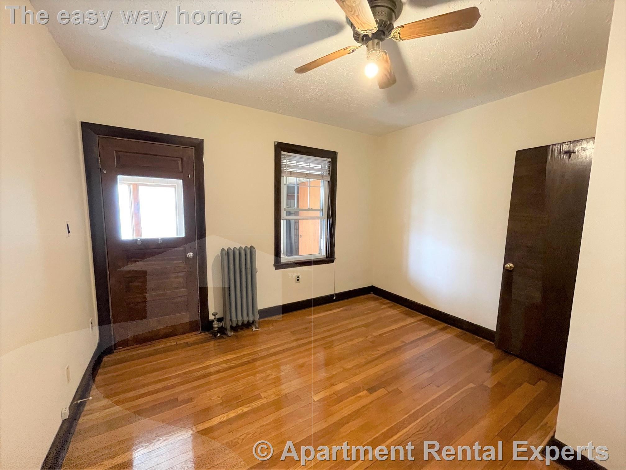 135 Princeton St, Tufts