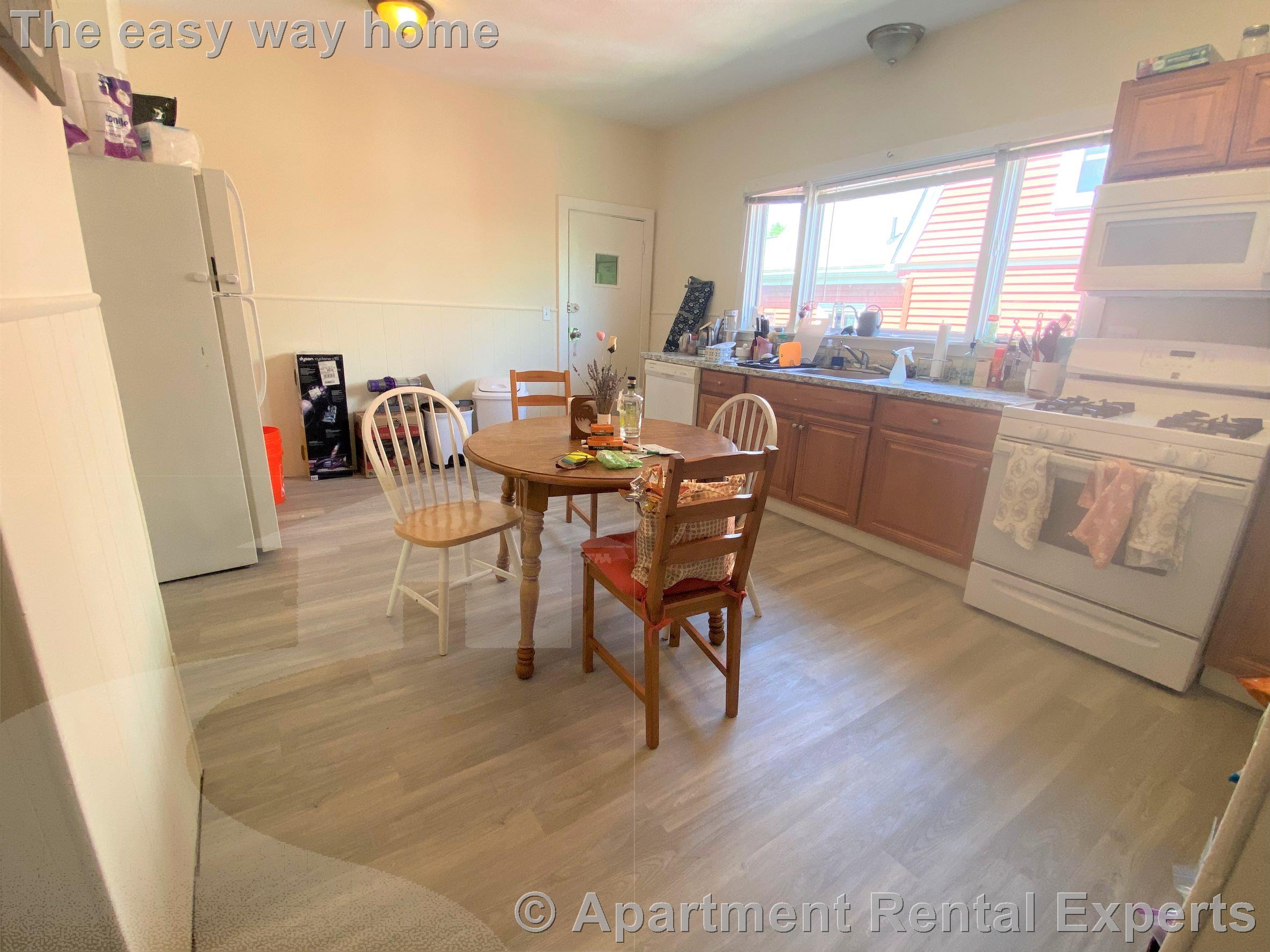 130 Cedar St, Davis Square