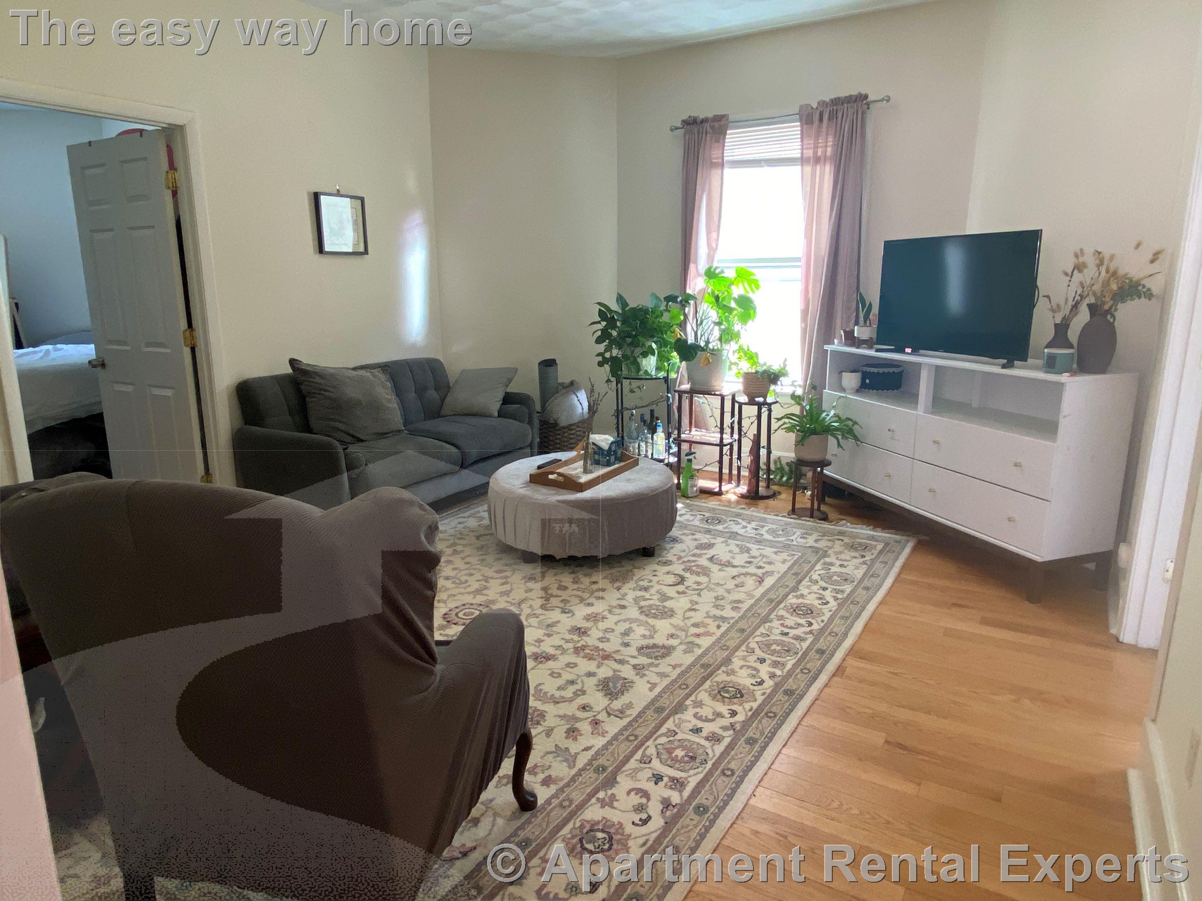 130 Cedar St, Davis Square