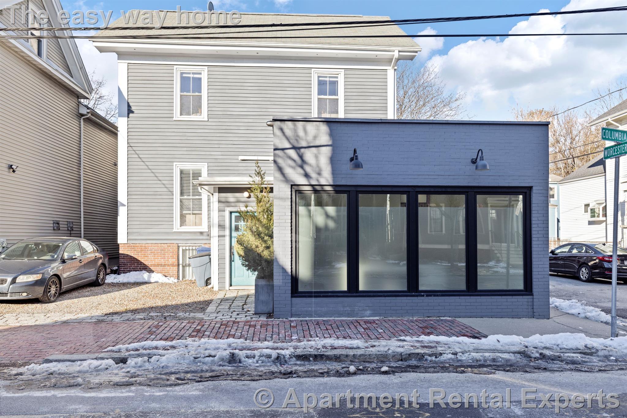 121 Columbia St, Central Square