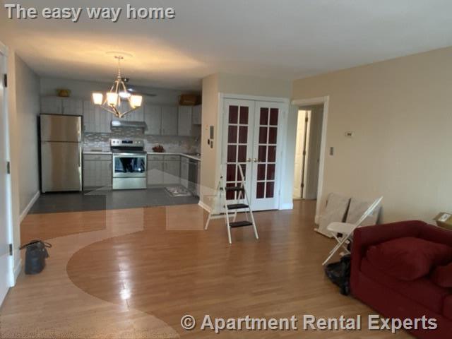 27 Alpine St, Malden Center