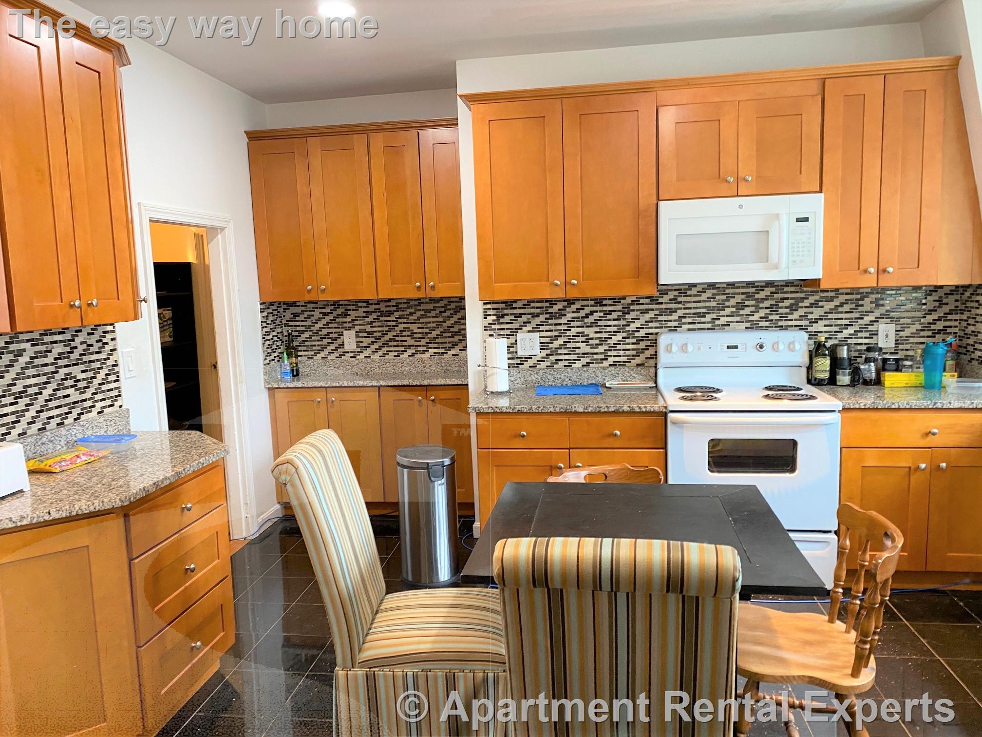 148 Broadway, East Somerville