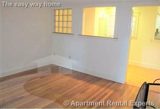 38 Linnaean St, Porter Square