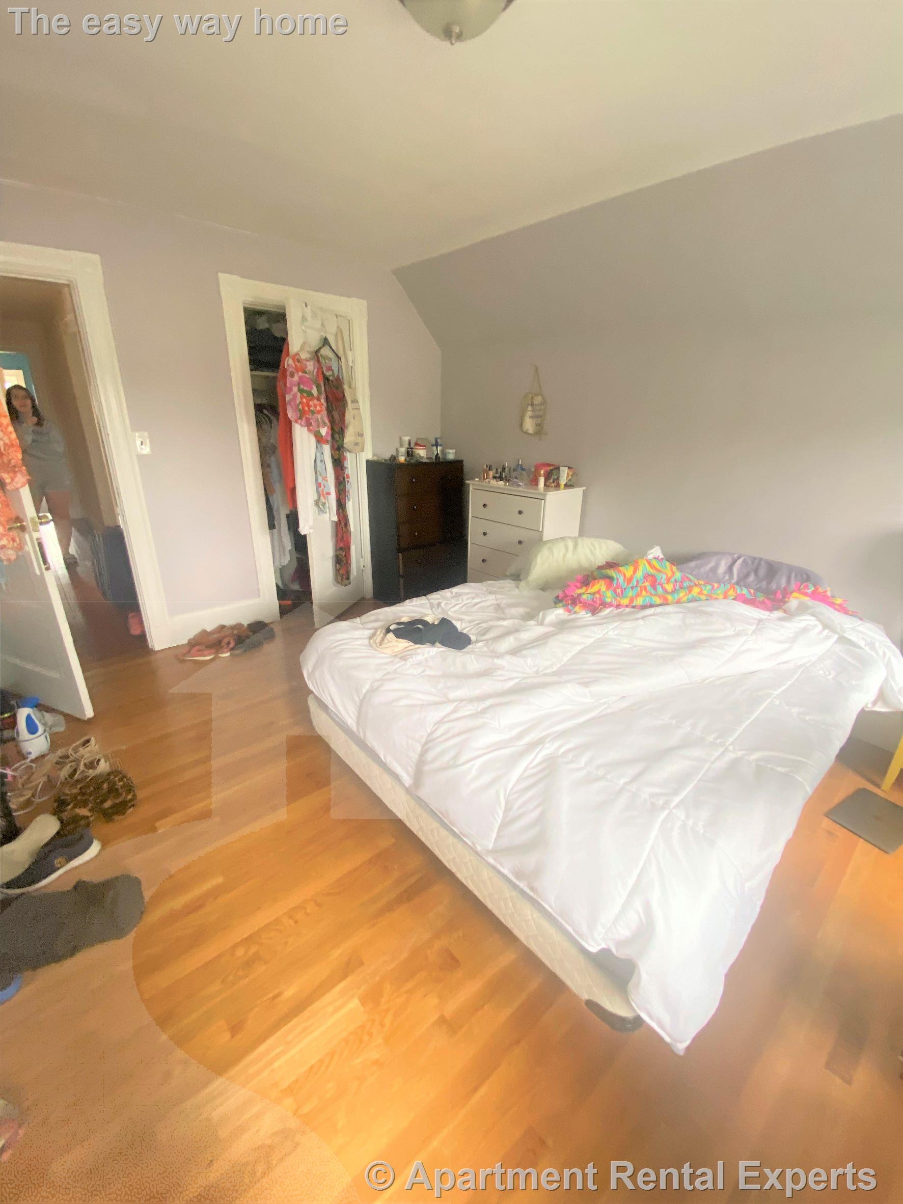 6 Columbus Ave, Union Square