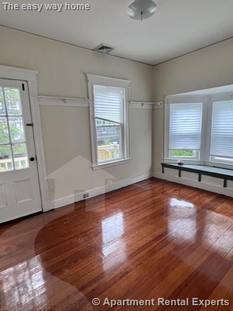 41 Simpson Ave, Davis Square