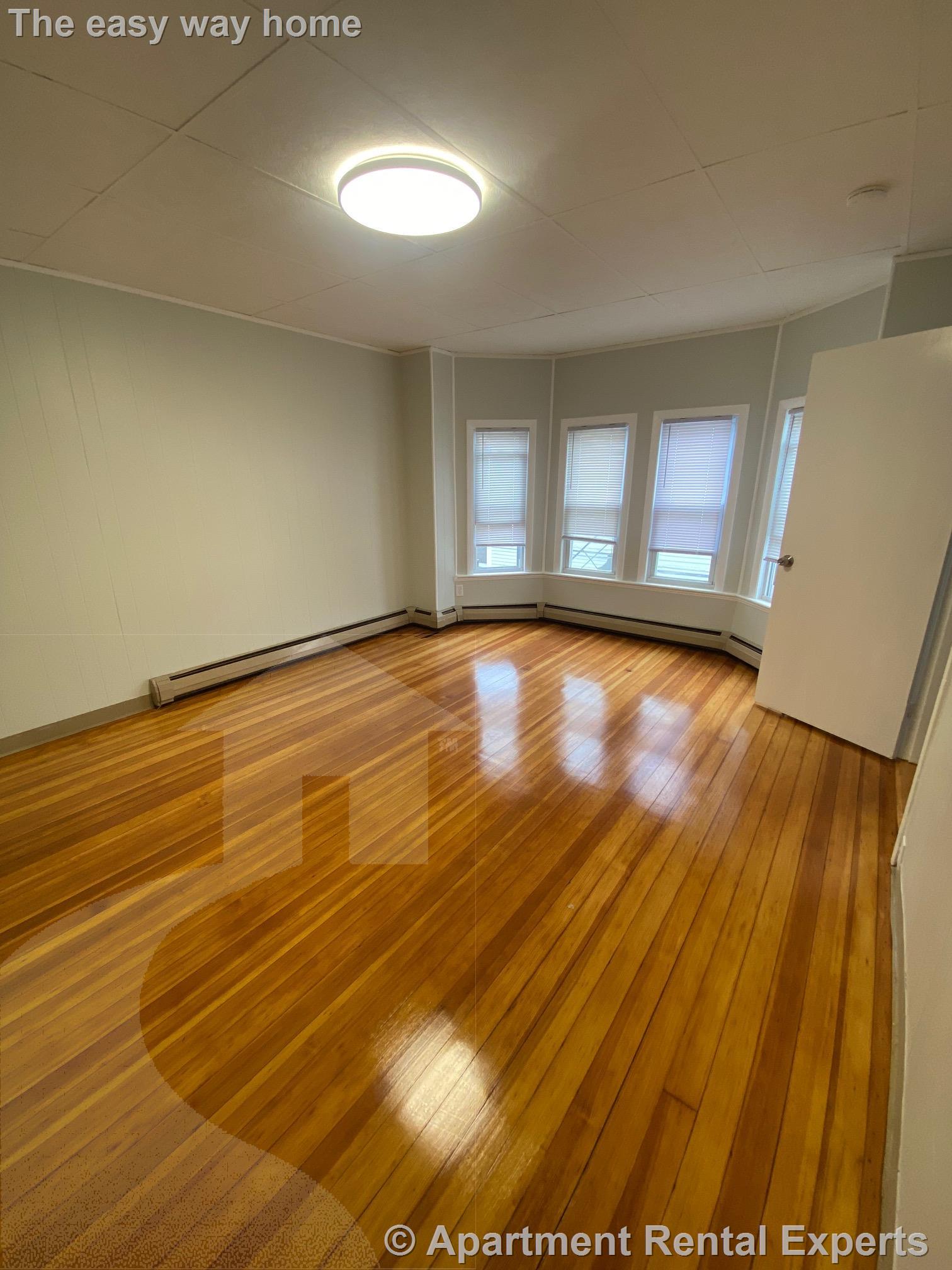 139 Perkins St, Winter Hill