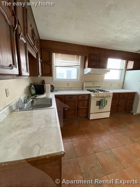 49 Porter Rd, Porter Square