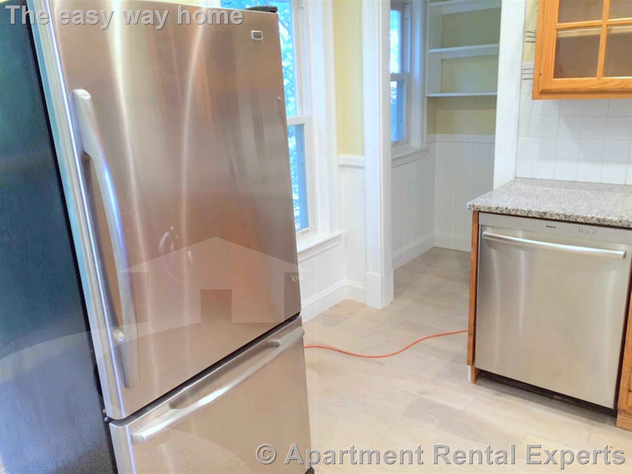 4 Porter Circle, Porter Square