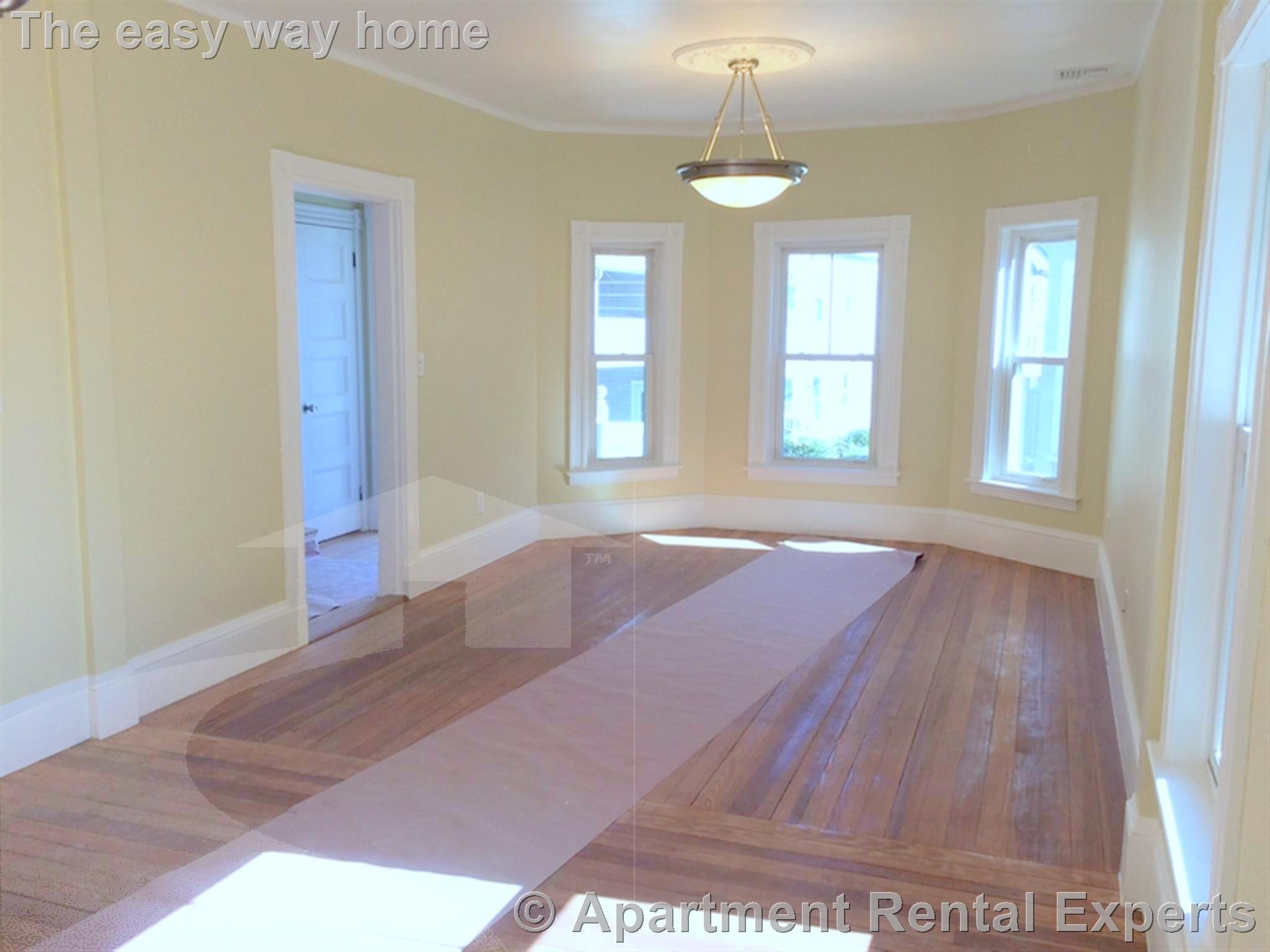 4 Porter Circle, Porter Square