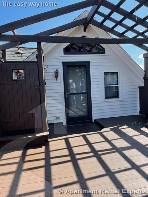 16 Cedar St, Porter Square