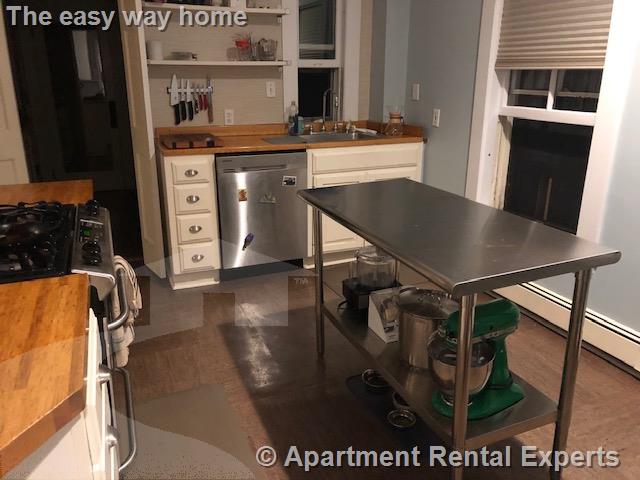 16 Cedar St, Porter Square