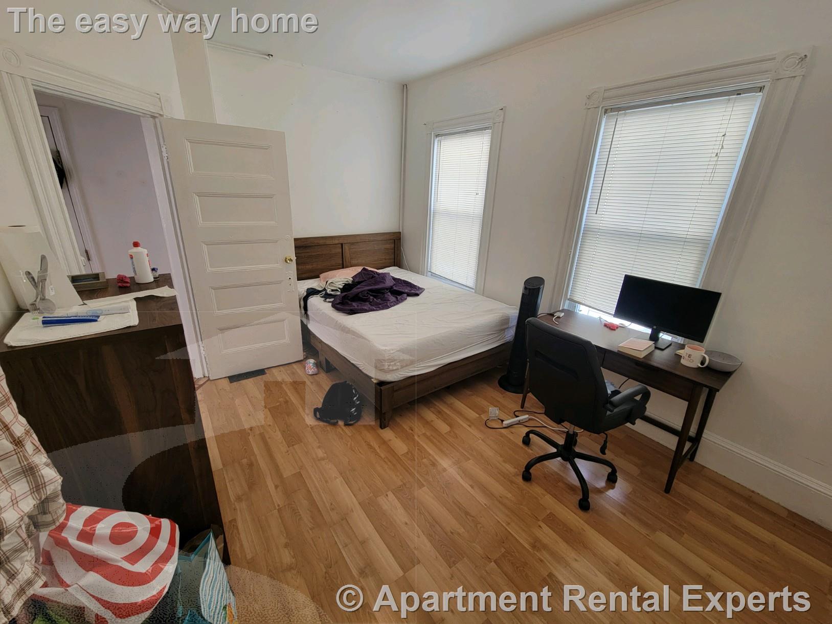 11 St Paul St, Central Square