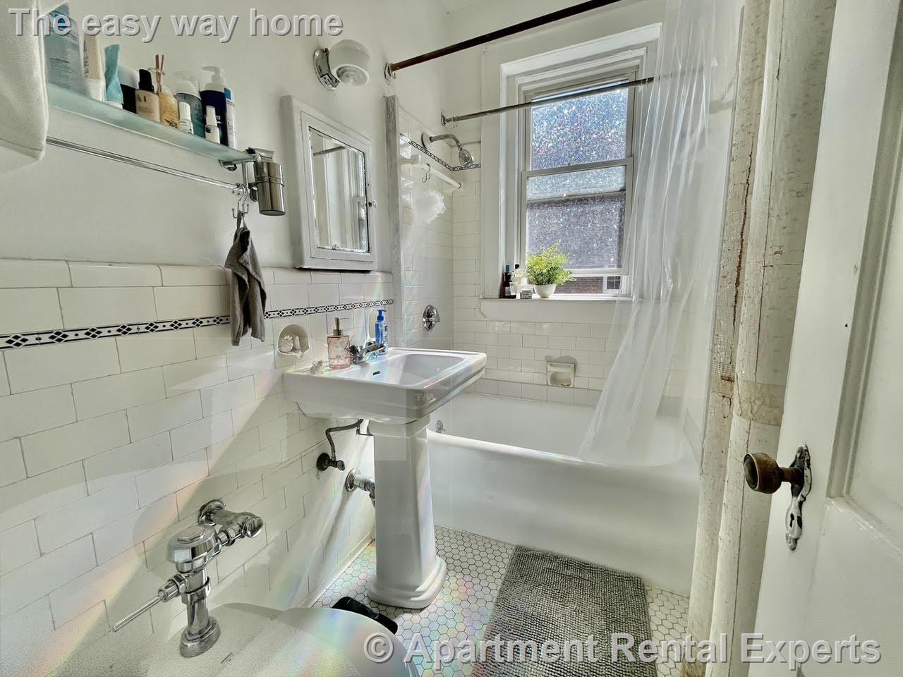 71 Martin St, Harvard Square