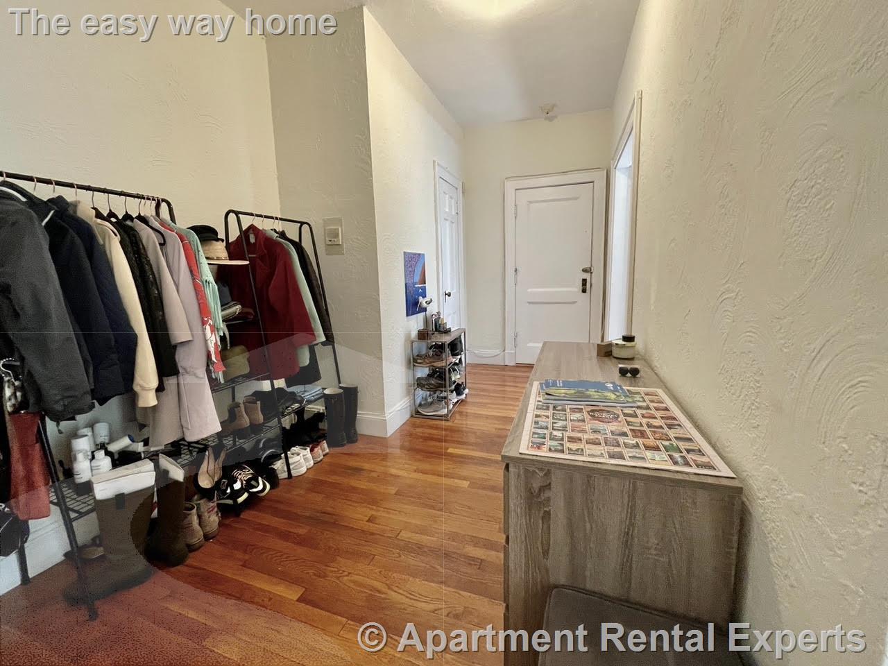 71 Martin St, Harvard Square