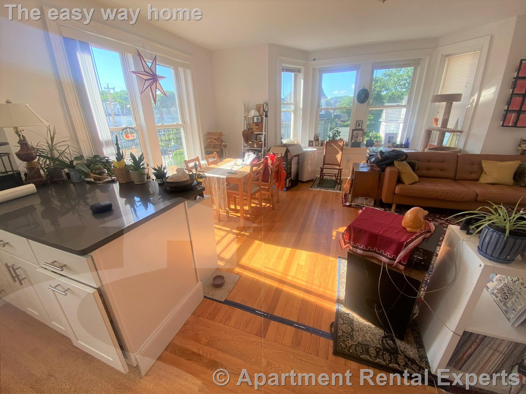 170 Maple St, Malden Center