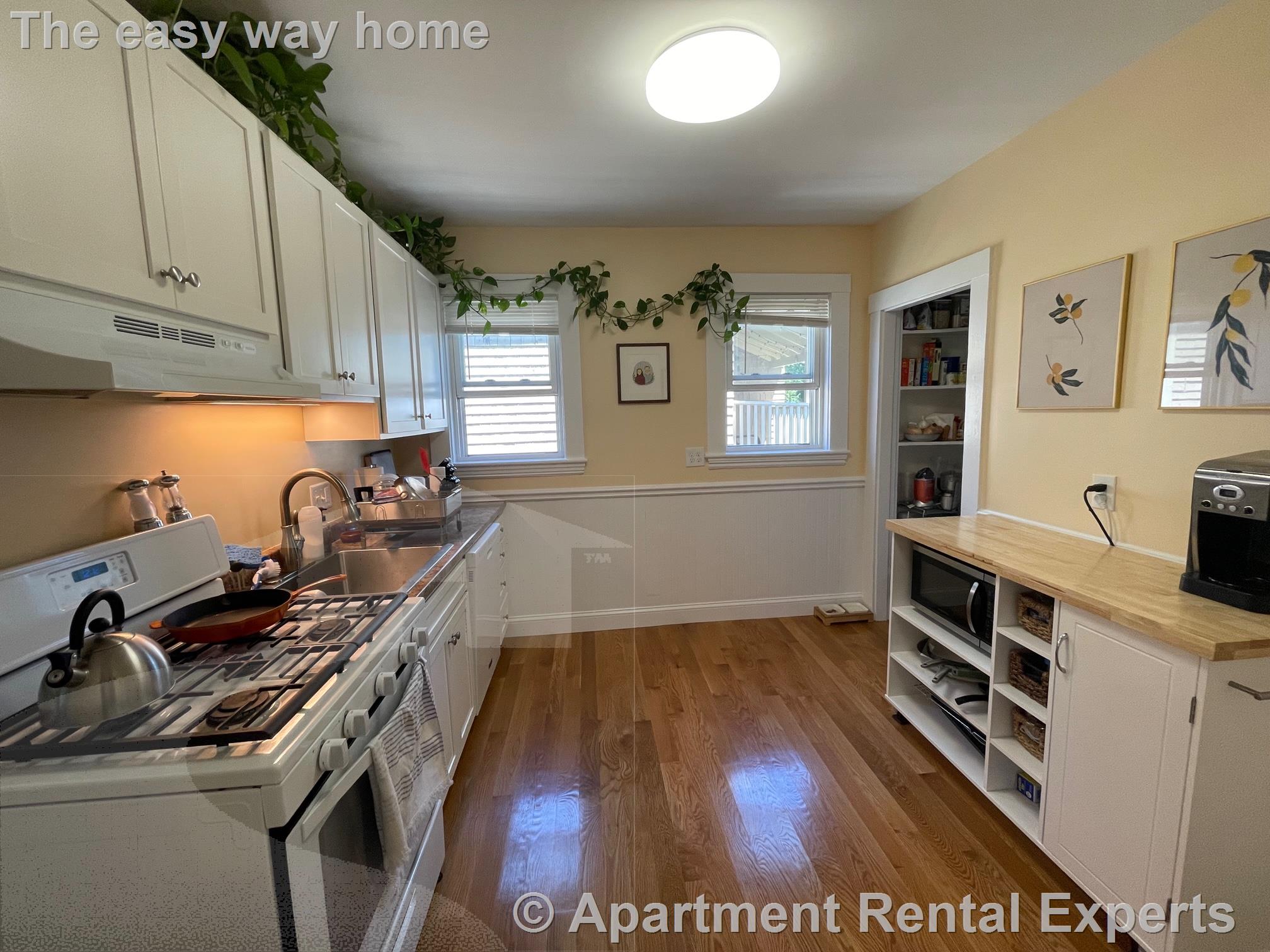 11 Belmont Sq, Porter Square