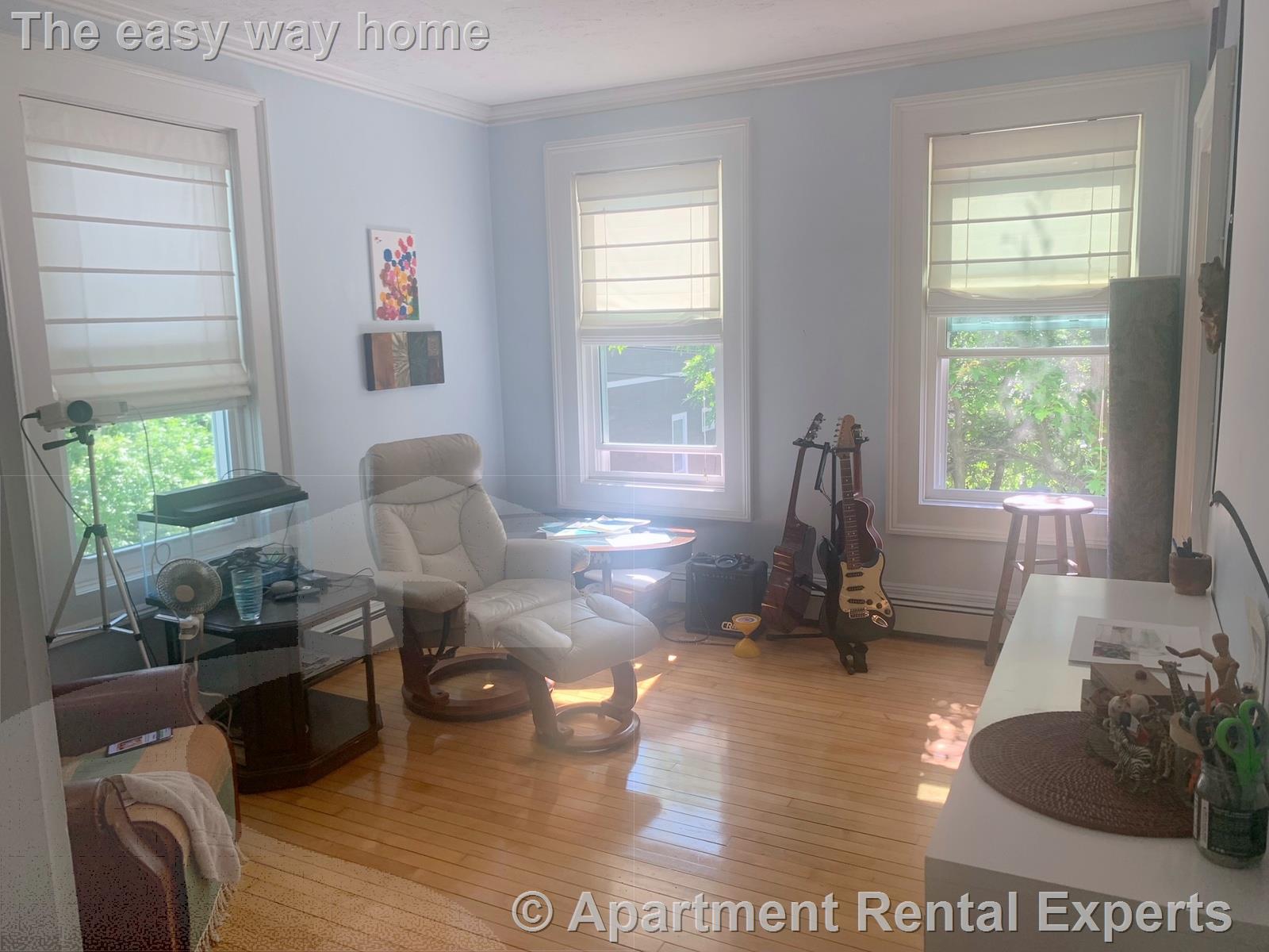 91 Montgomery St, North Cambridge