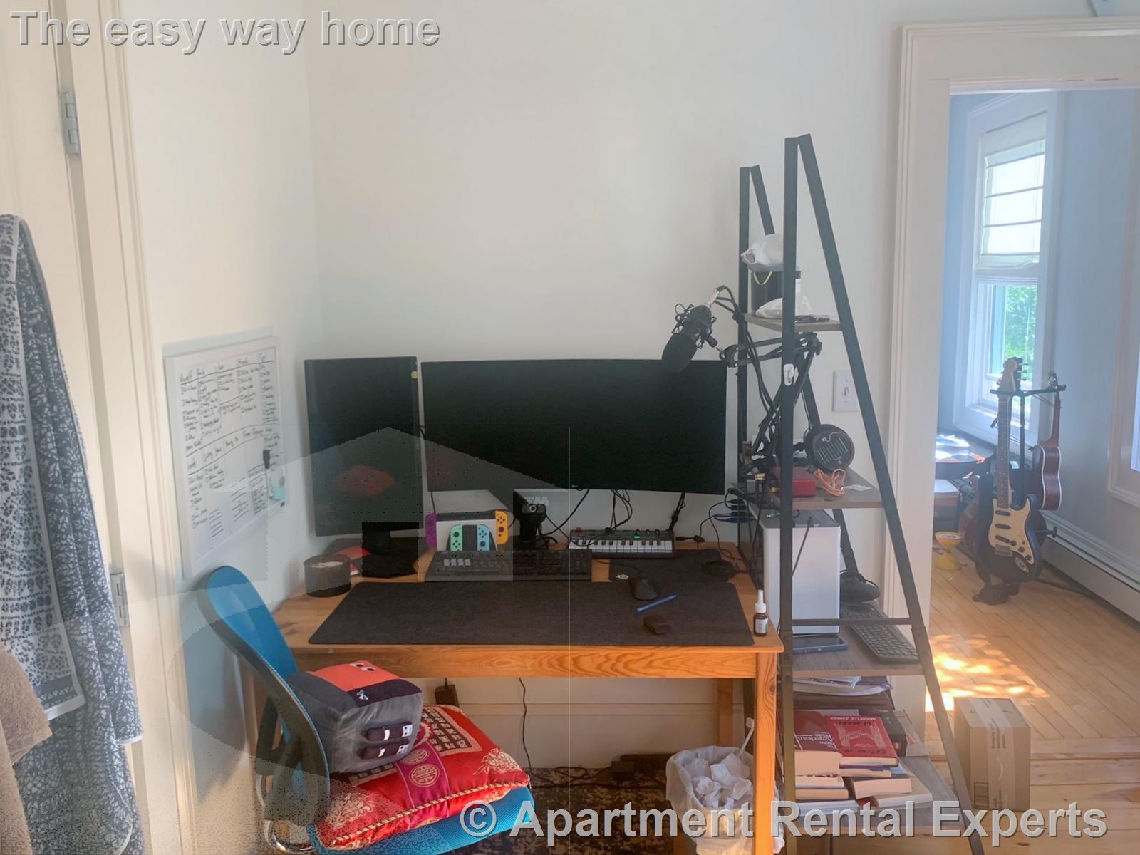 91 Montgomery St, North Cambridge