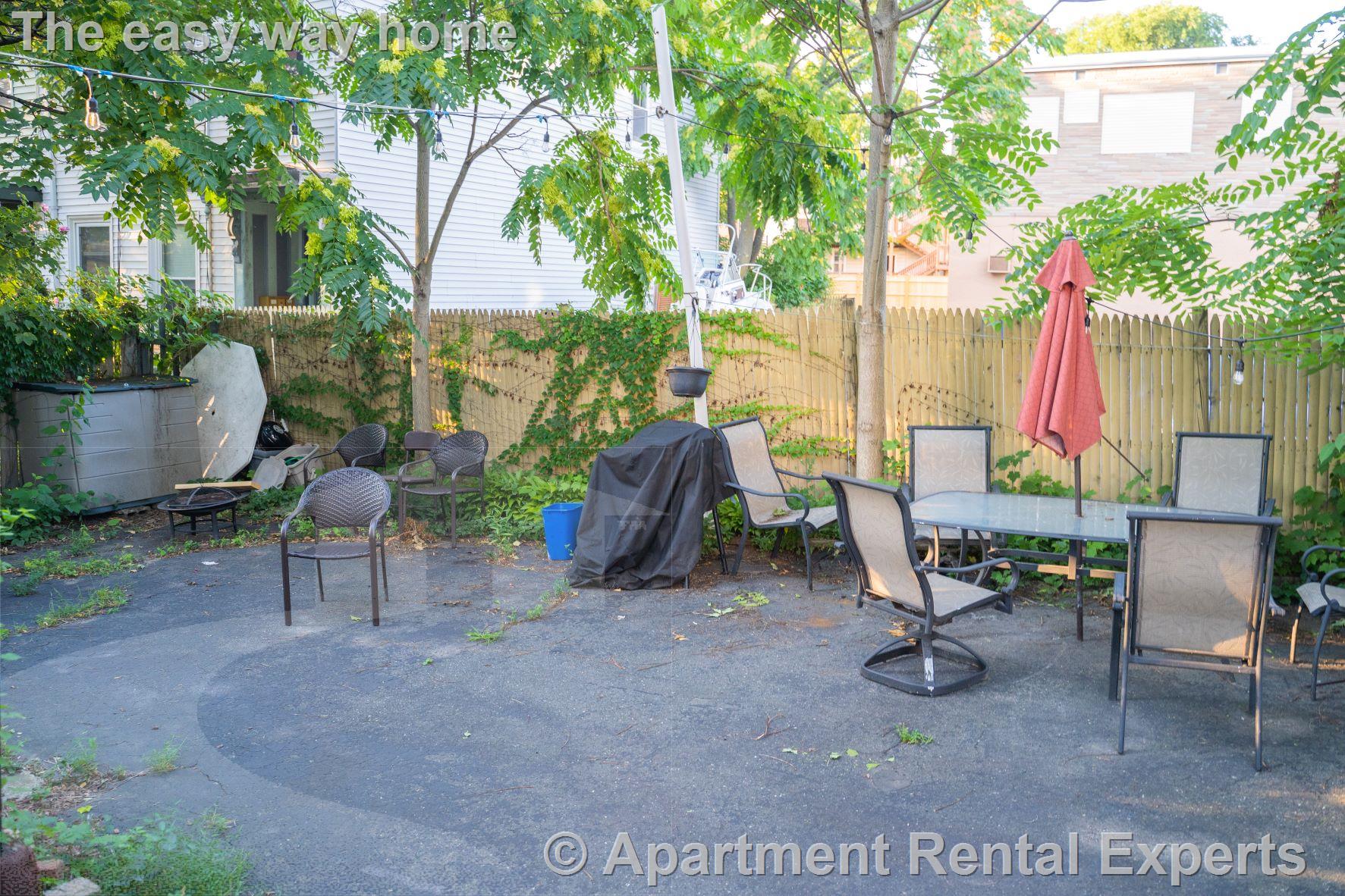 11 Craigie Ter, Porter Square