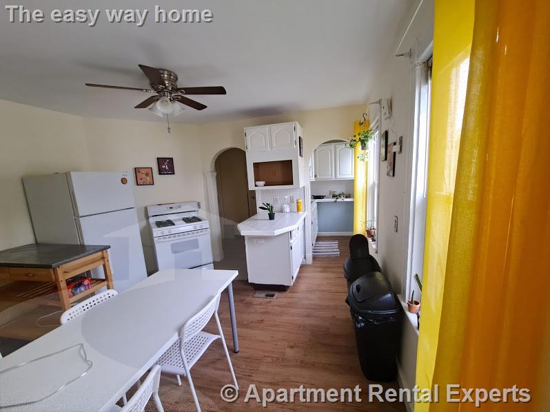 11 Craigie Ter, Porter Square