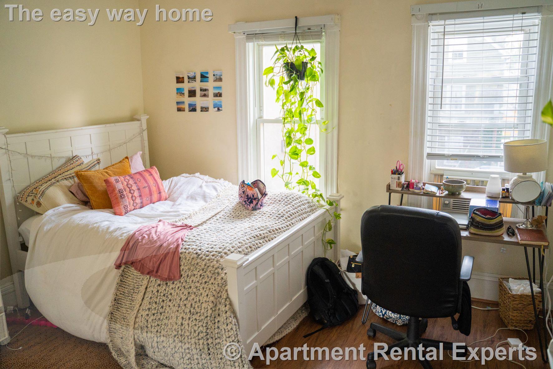 11 Craigie Ter, Porter Square