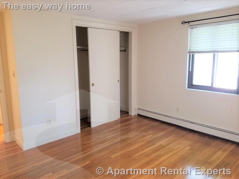 109 Oxford St, Arlington