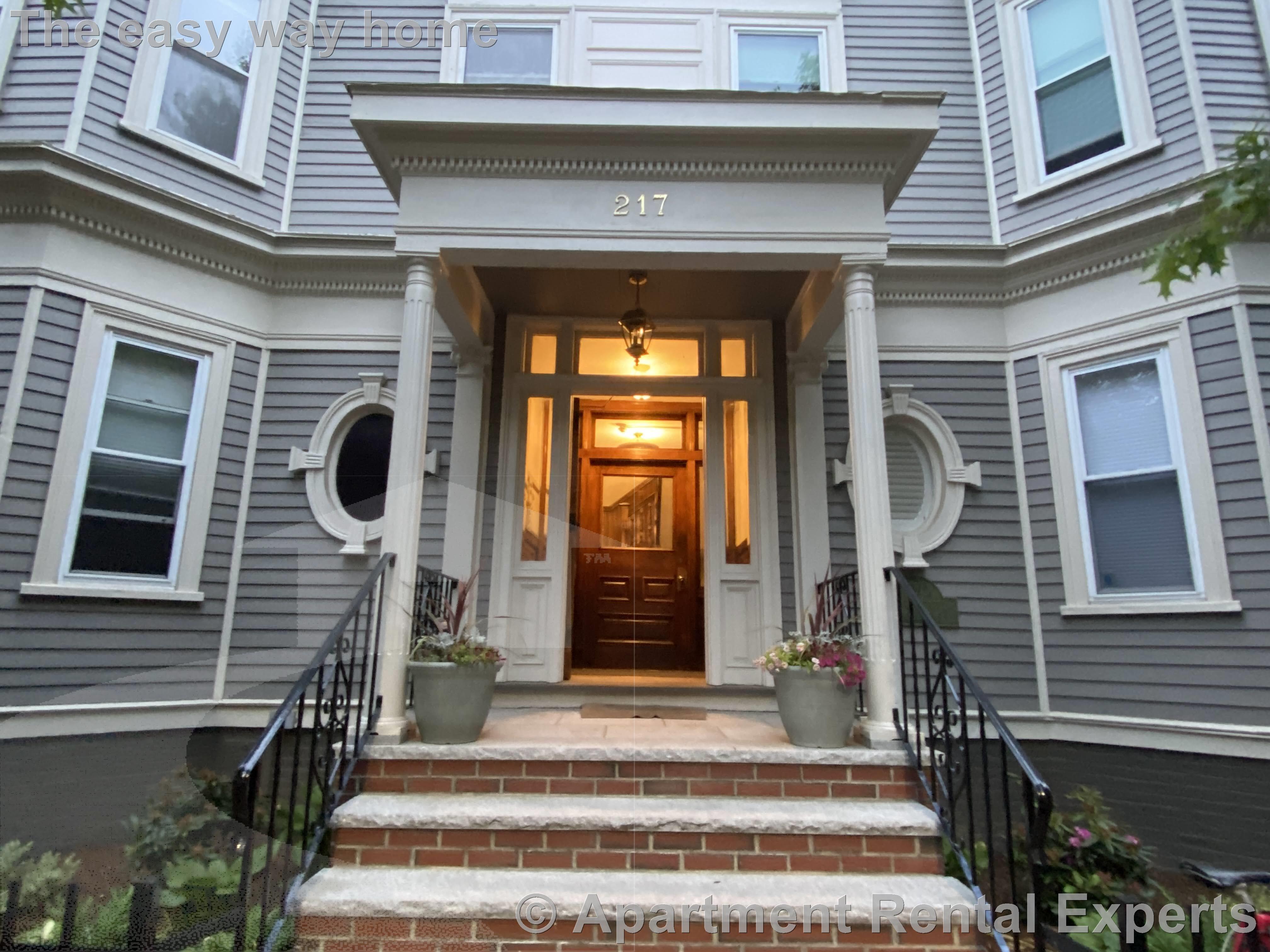 217 Harvard St, Central Square