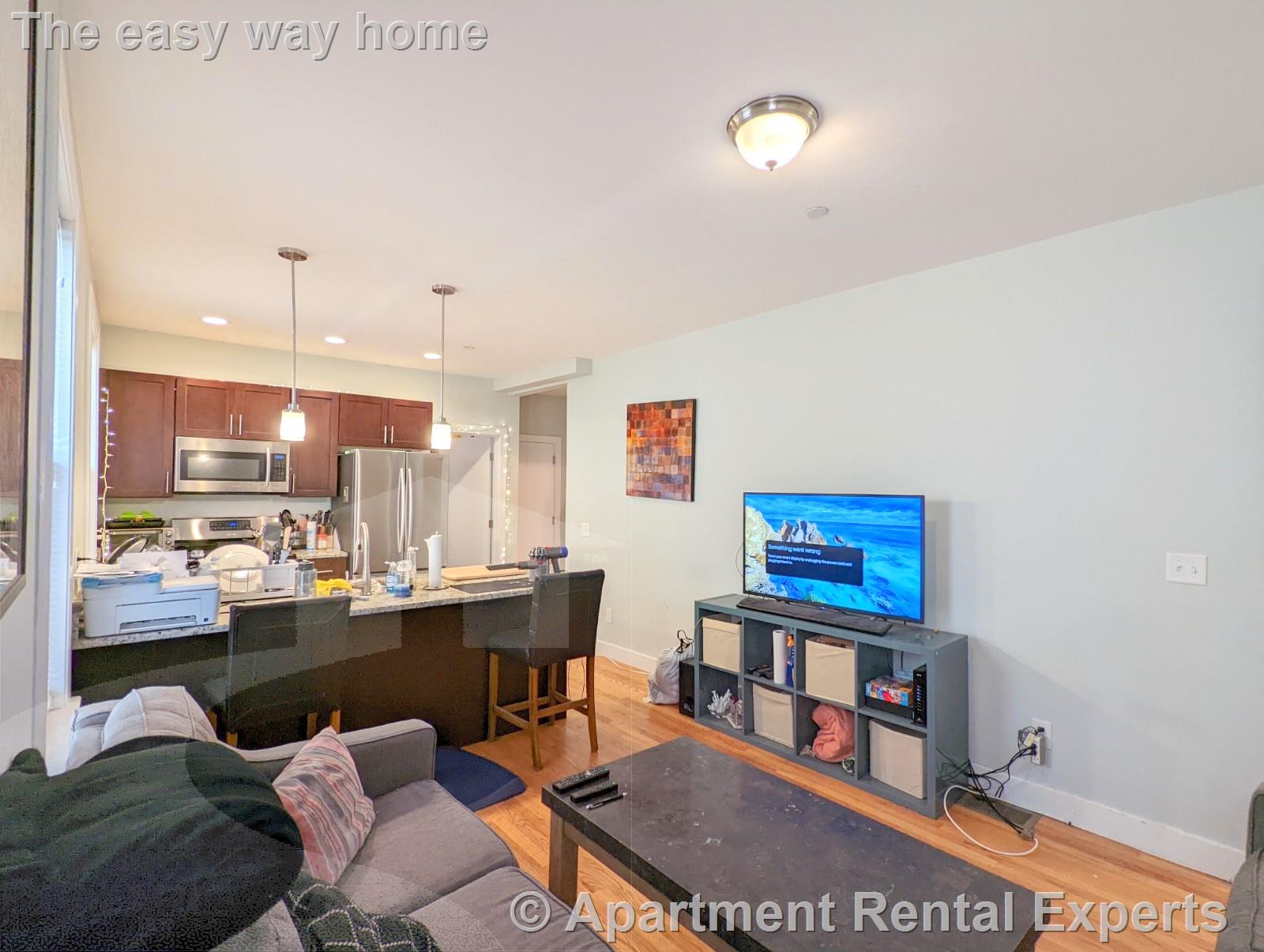 304 Western Ave, Central Square