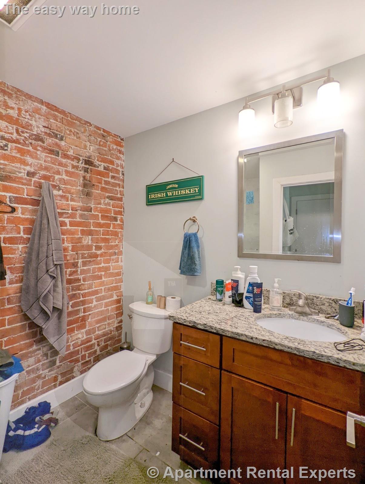 304 Western Ave, Central Square