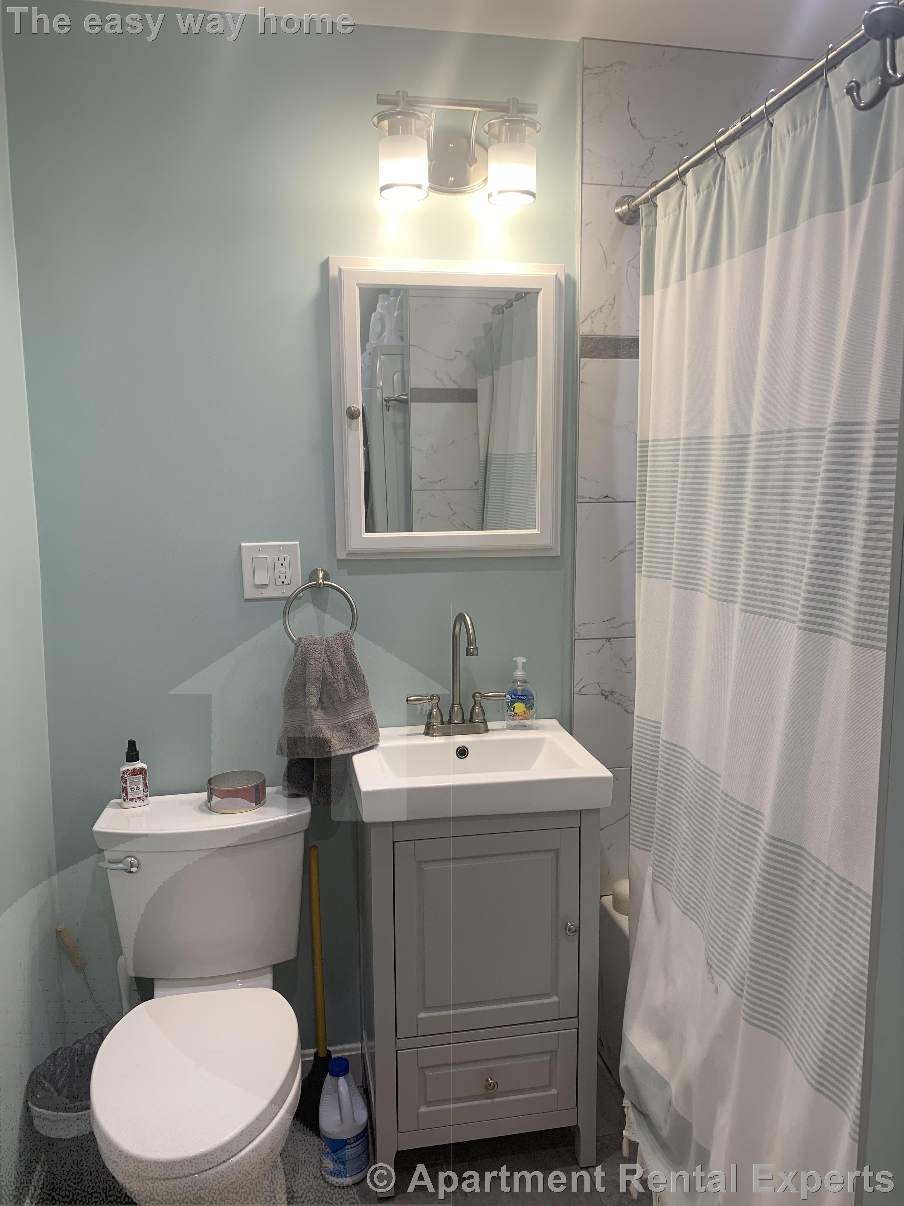 88 Bay State Ave, Davis Square