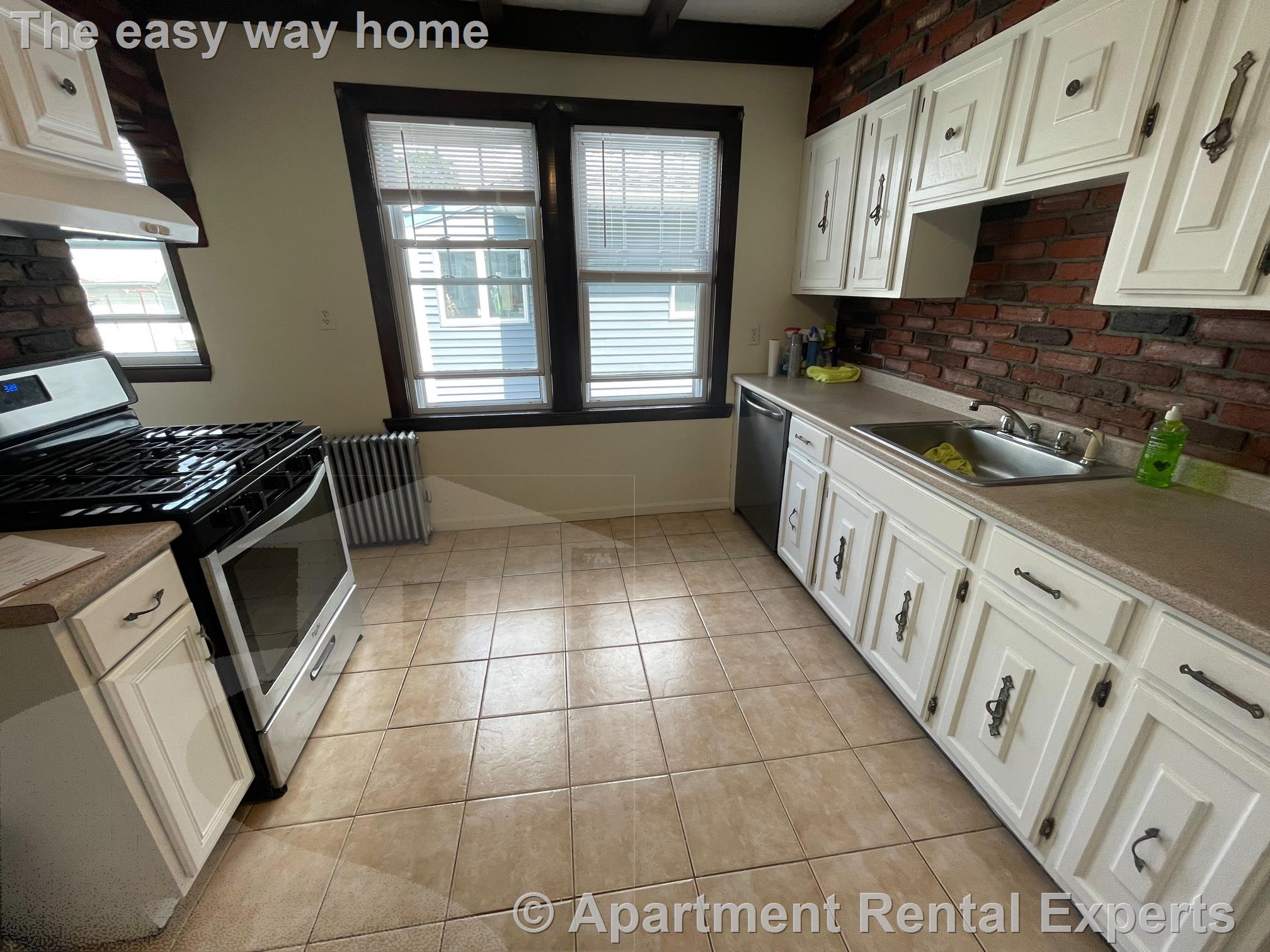 135 Princeton St, Tufts