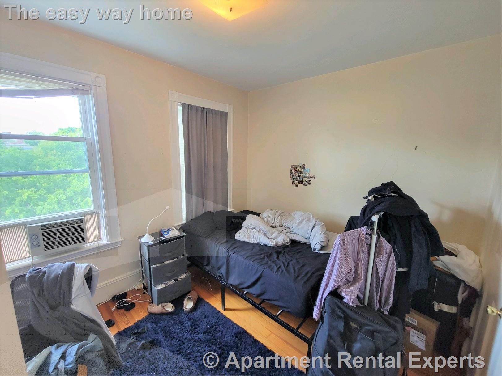 158 River St, Central Square