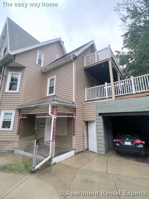 87 Sycamore St, Winter Hill