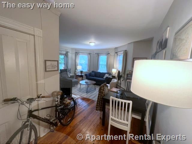 87 Sycamore St, Winter Hill