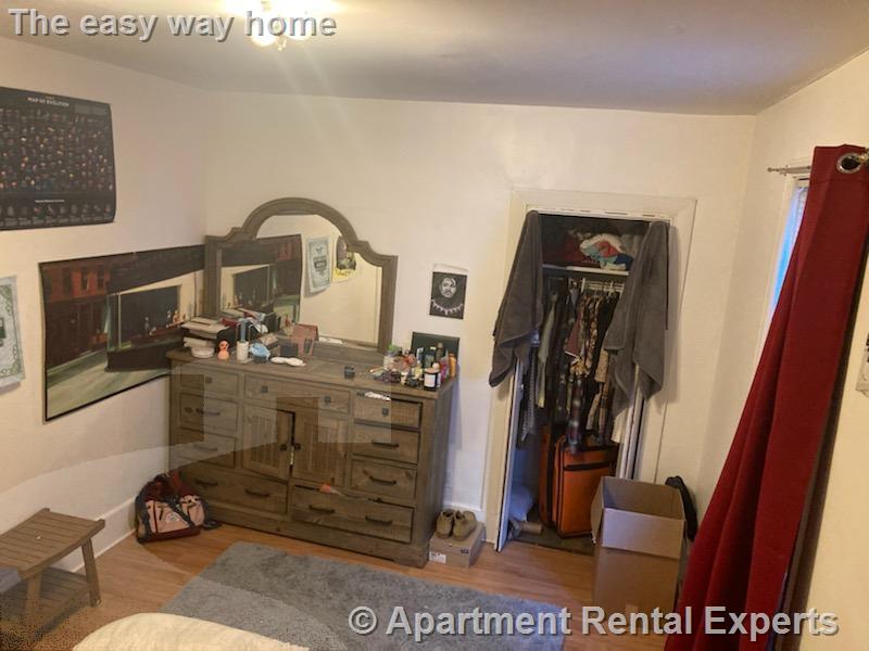 18 St Paul St, Central Square