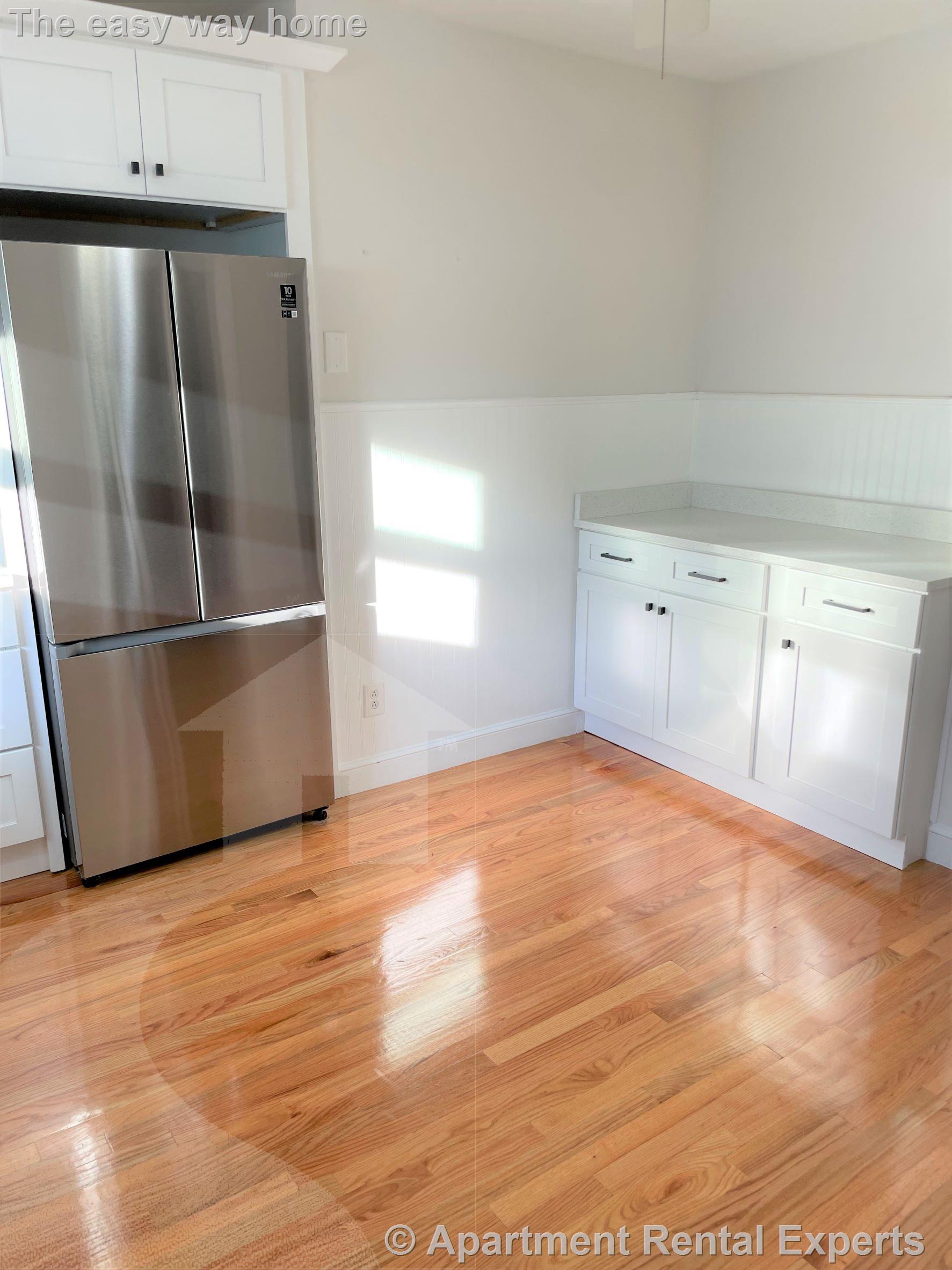 21 Garland Ave, Malden Center