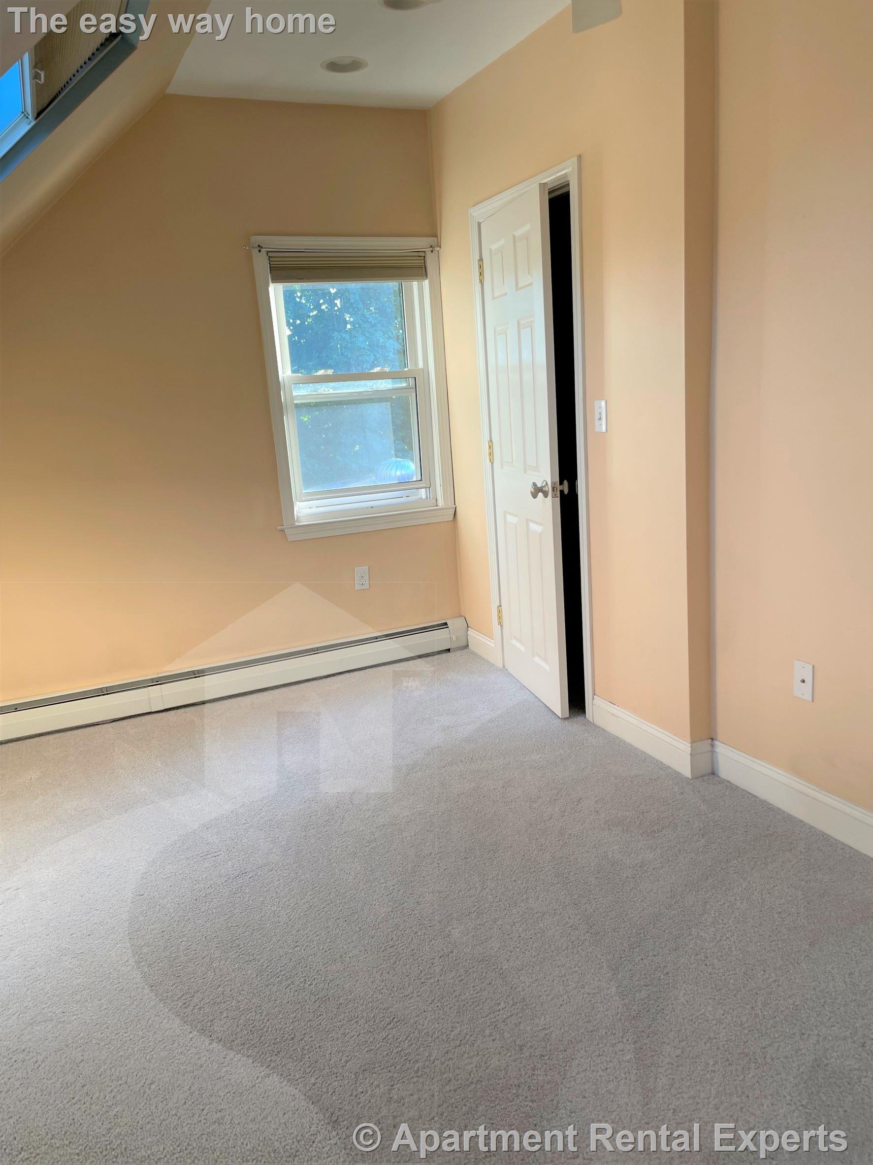 21 Garland Ave, Malden Center