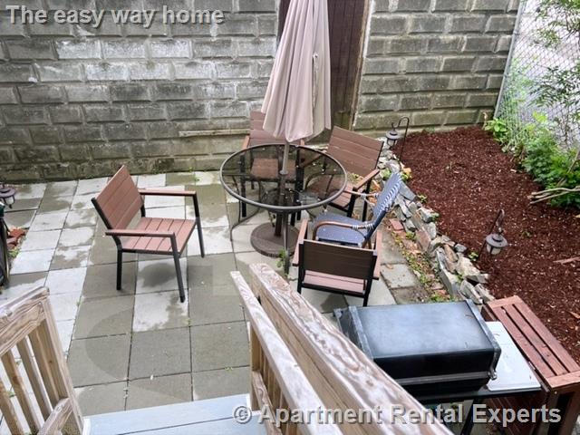 10 Linden Ave, Porter Square