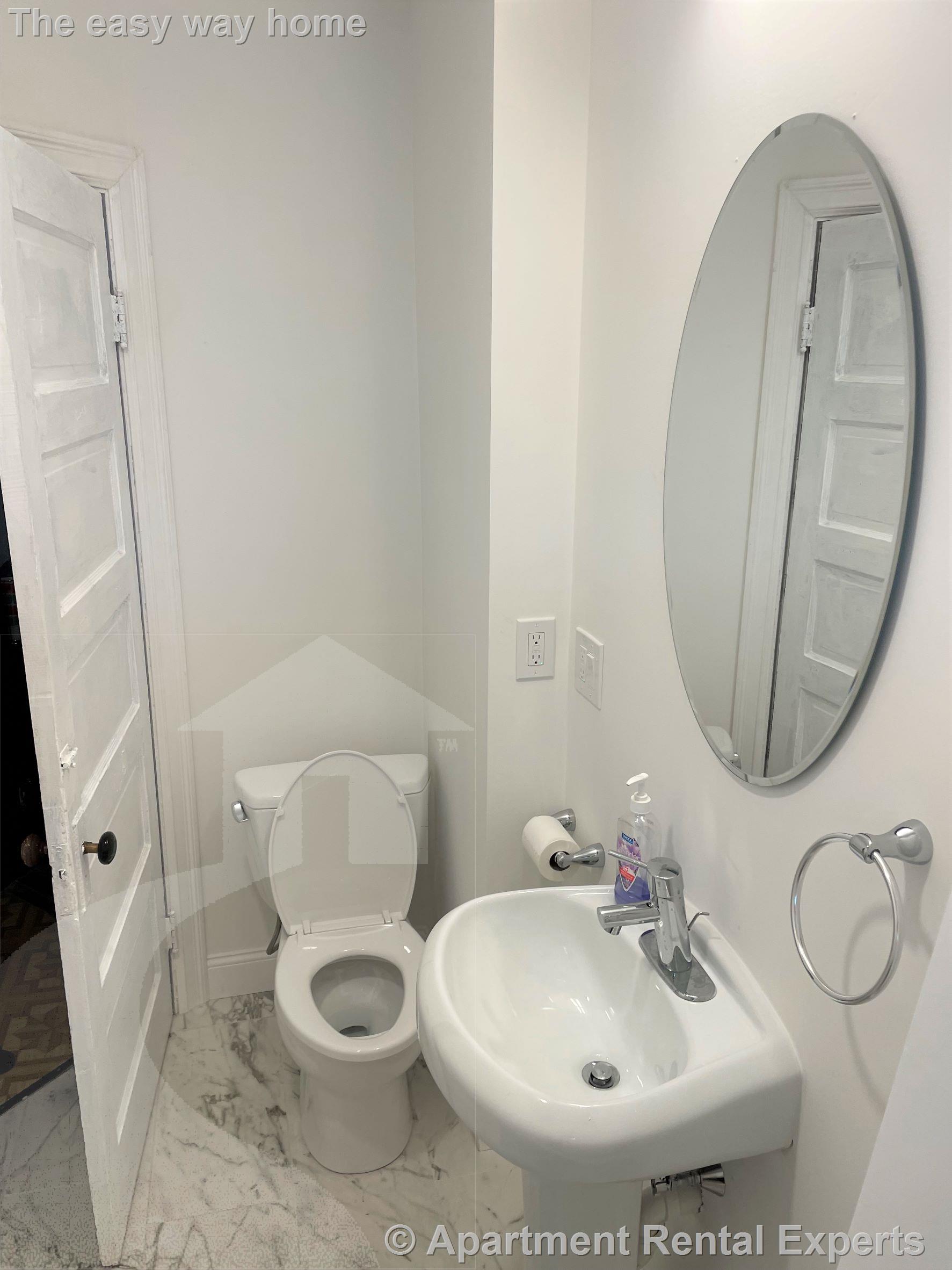 122 Columbia St, Central Square