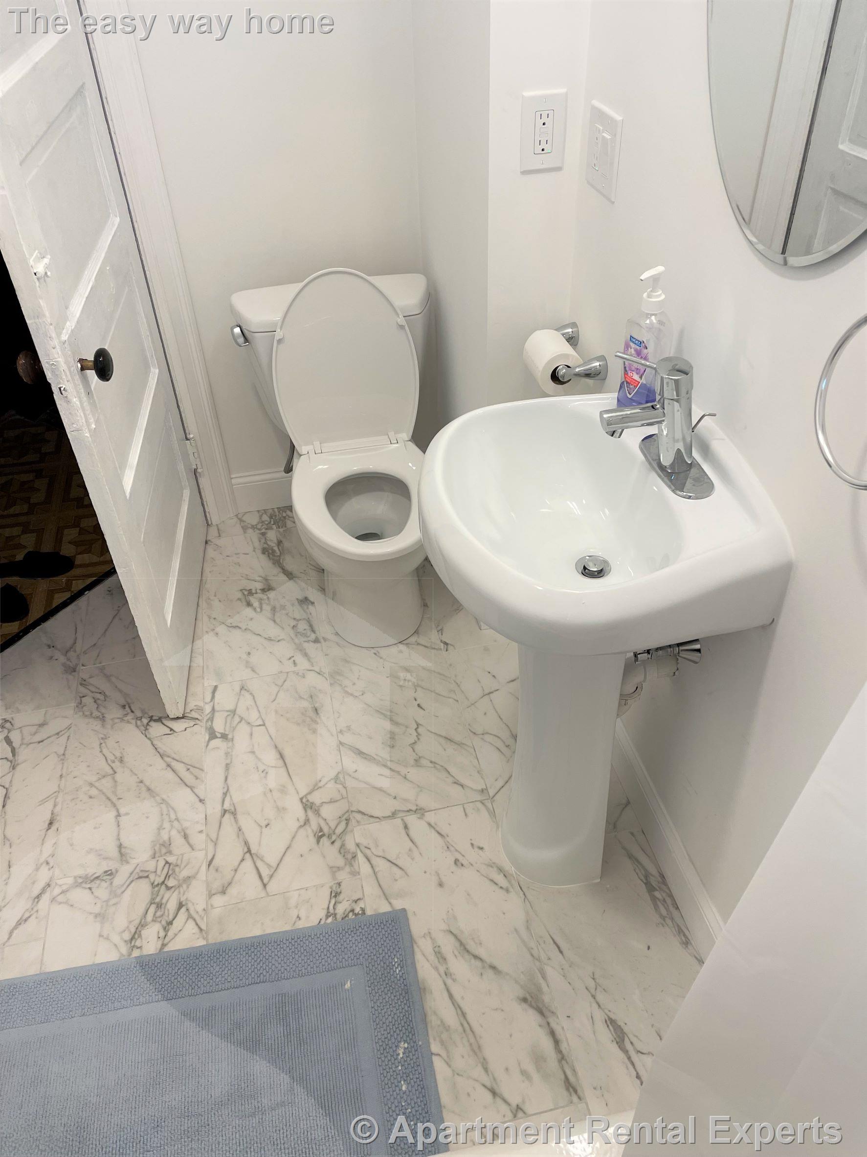 122 Columbia St, Central Square