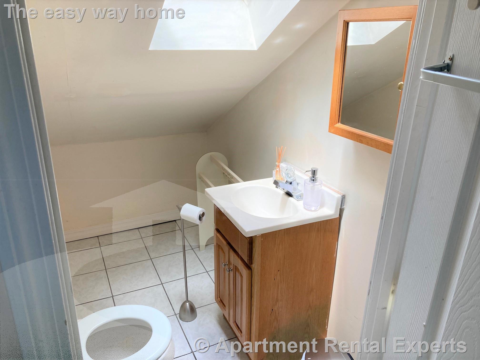 170 Albion St, Davis Square