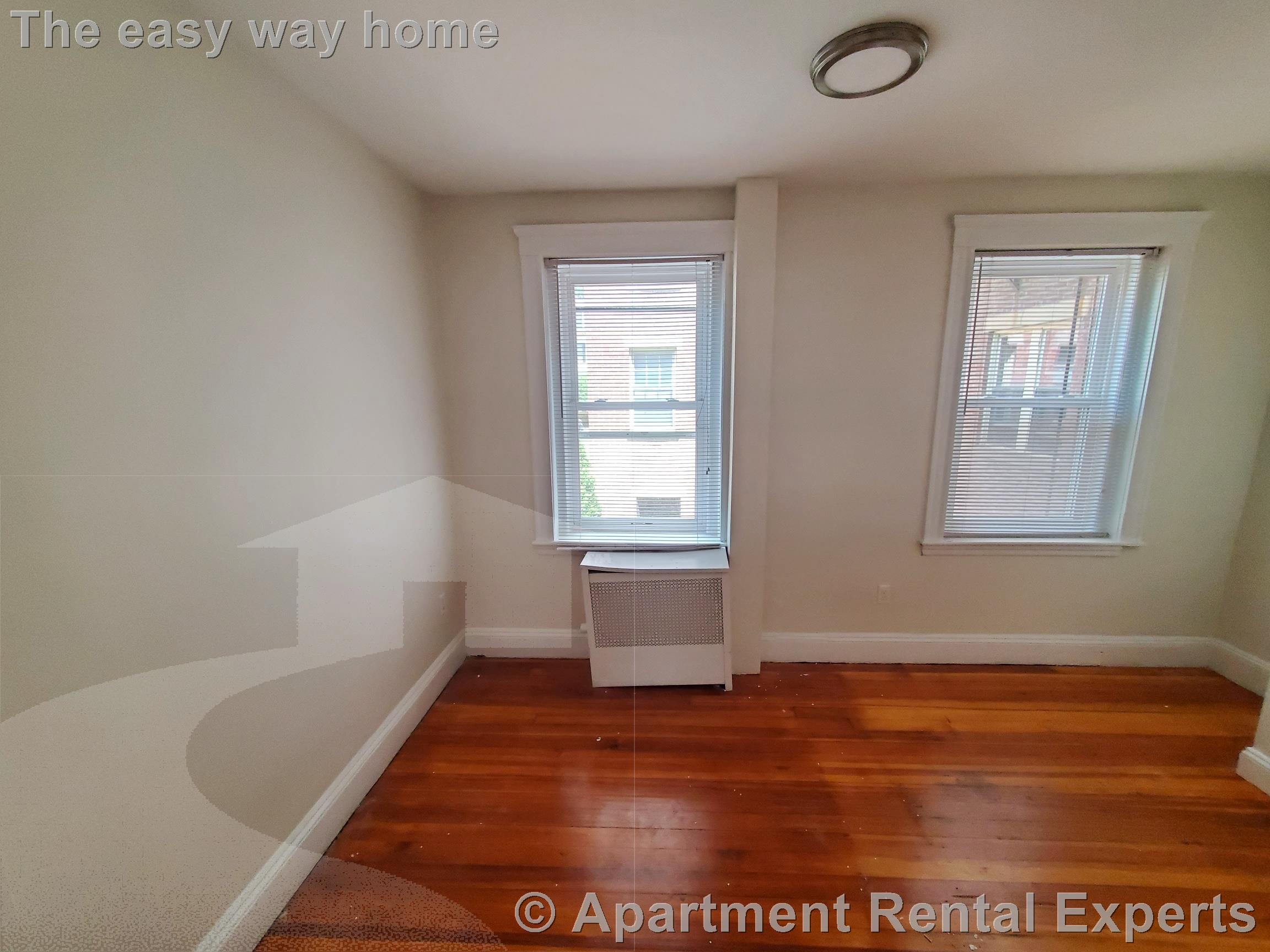 28 Langdon St, Harvard Square