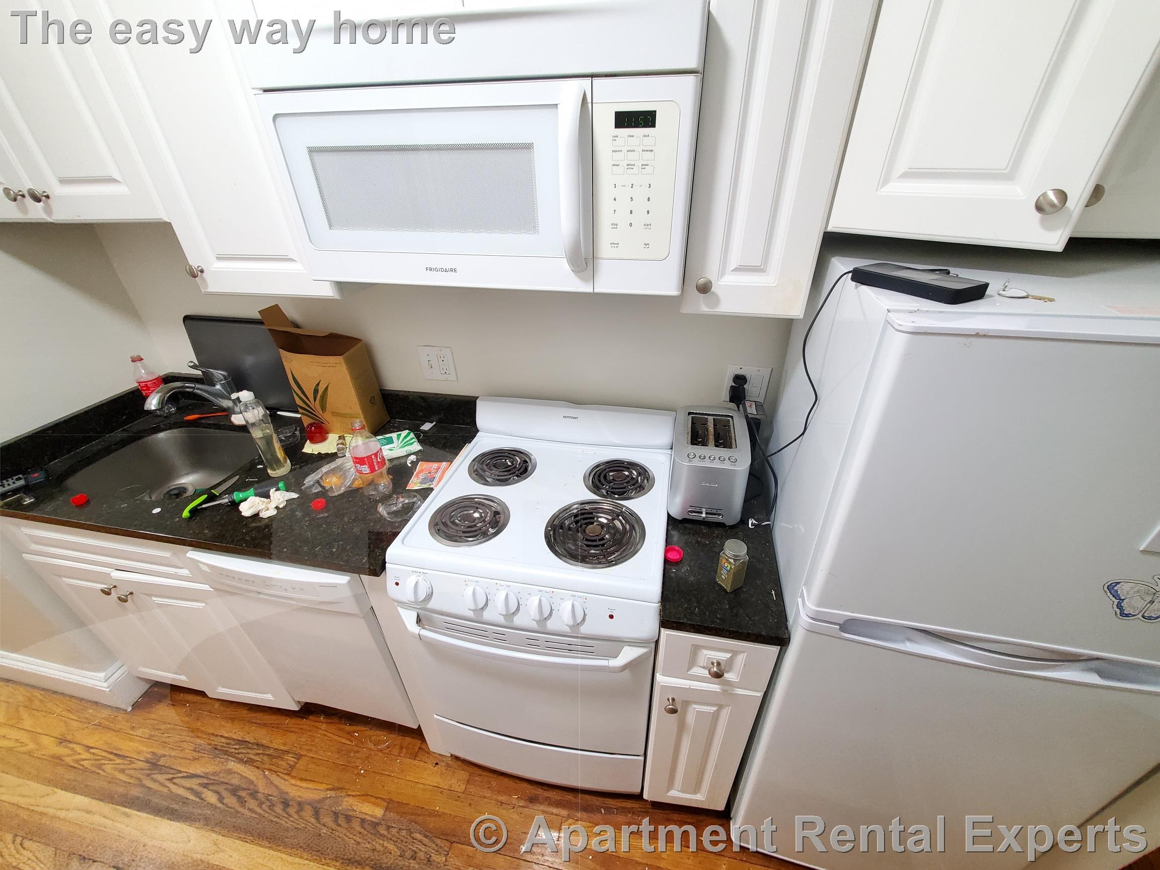 28 Langdon St, Harvard Square