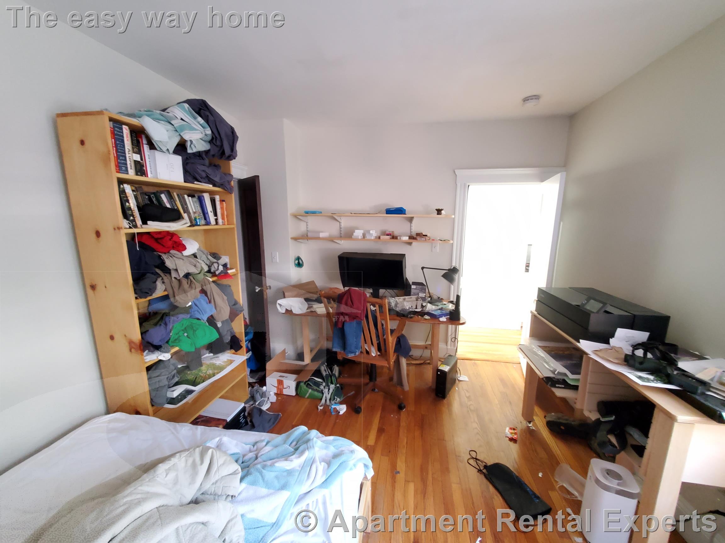 28 Langdon St, Harvard Square