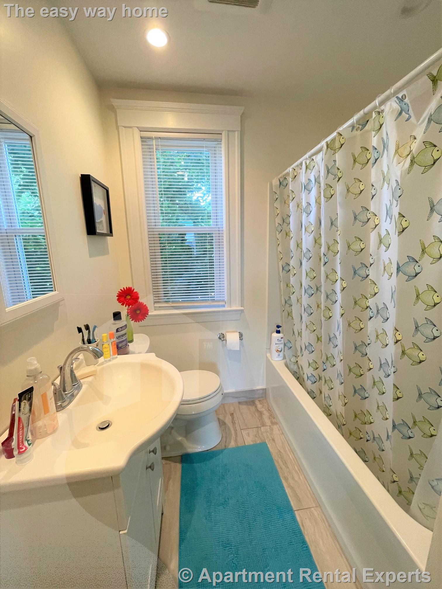 24 Ashland St, Porter Square