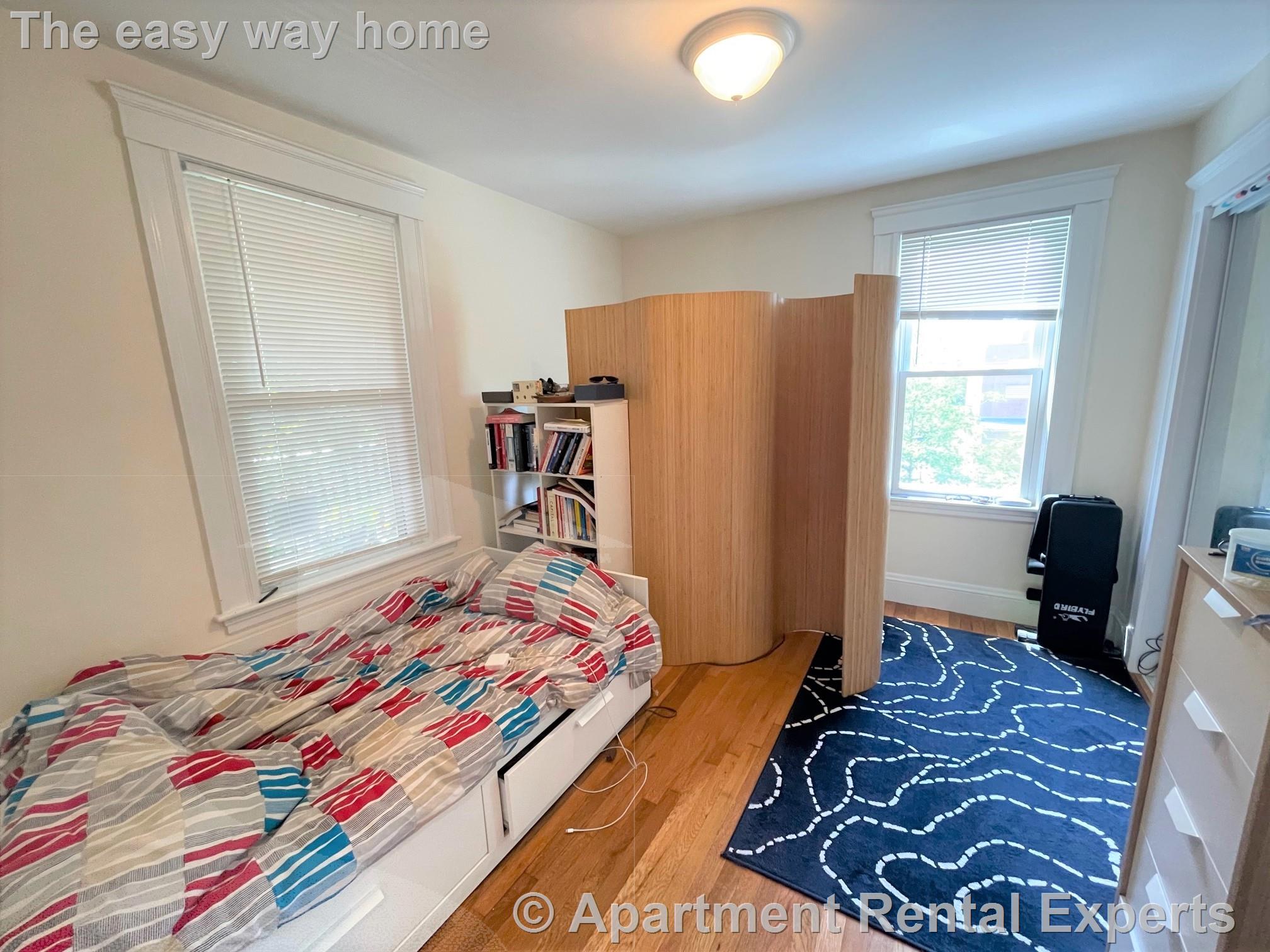 24 Ashland St, Porter Square