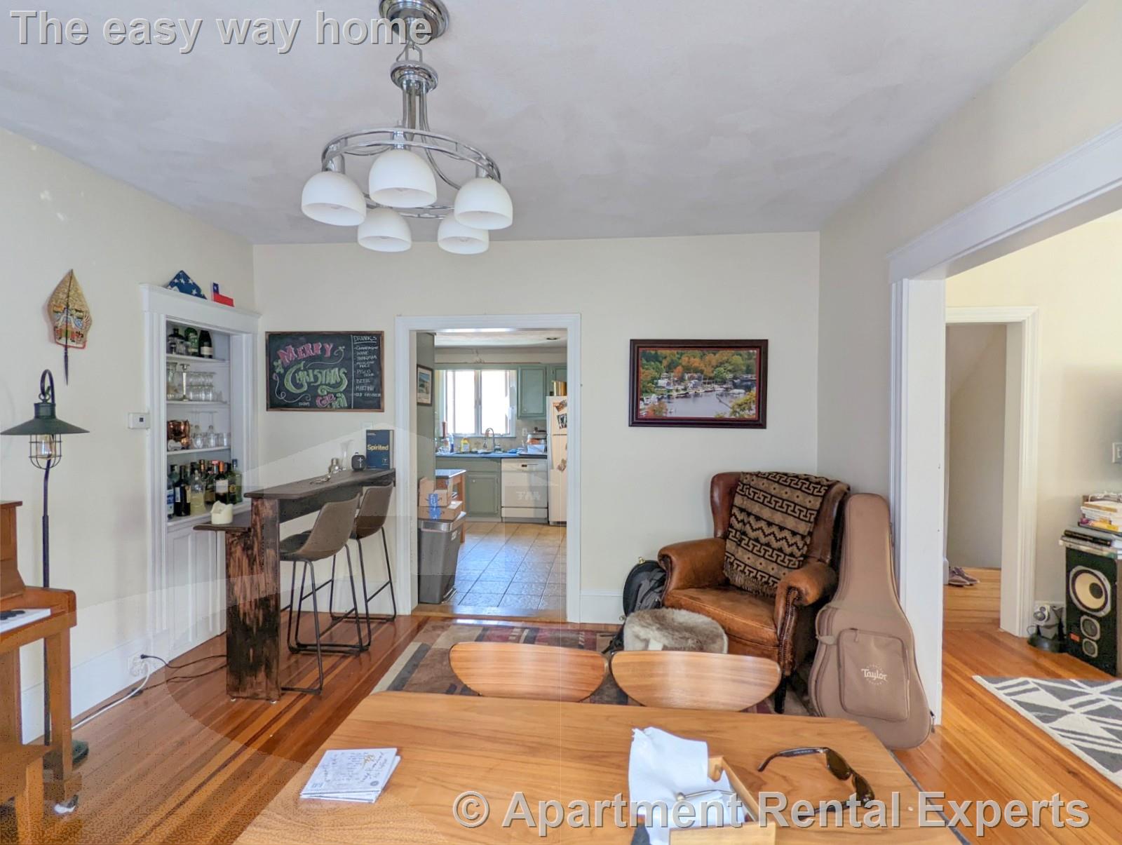 16 Hale Ave, Magoun Square